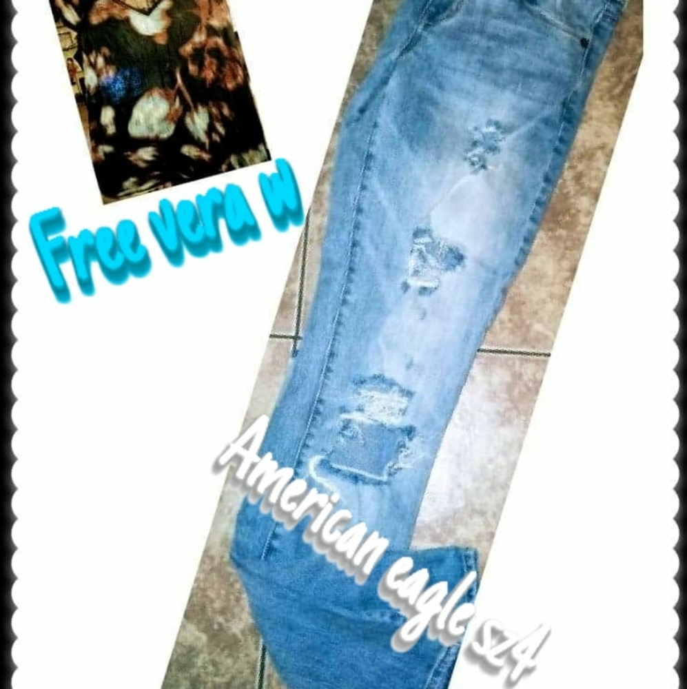 American eagle jeans sz 4 free vera Wang top
